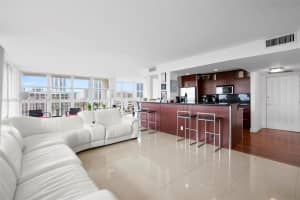 200 Leslie Dr APT 1009, Hallandale Beach, FL 33009, Sold 09/14/23