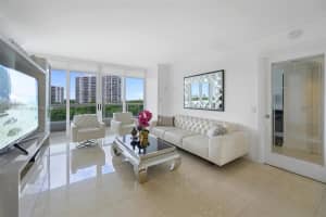 21055 Yacht Club Dr #707, Aventura, FL 33180, Sold 10/02/23