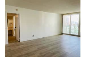 100 Bayview Dr APT 1031, Sunny Isles Beach, FL 33160, Sold 09/27/23