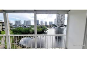 2930 Point E Dr APT E403, Aventura, FL 33160, Sold 09/29/23
