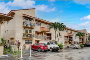 5530 W 26th Ct APT 204, Hialeah, FL 33016, Sold 11/13/23