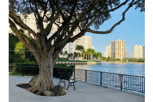 2750 NE 183rd St, Aventura, FL 33160, Sold 09/27/23