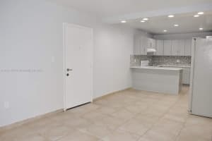 1750 W 56th St APT 110, Hialeah, FL 33012, Sold 09/26/23