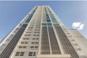 1040 Biscayne Blvd APT 4008, Miami, FL 33132, Sold 12/22/23