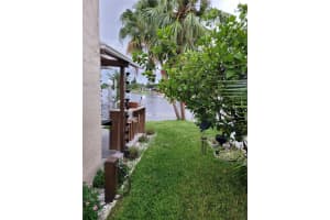 12019 NW 13th St, Pembroke Pines, FL 33026, Sold 01/29/24