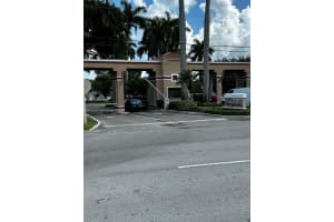 11904 NW 11th St, Pembroke Pines, FL 33026, Sold 09/27/23
