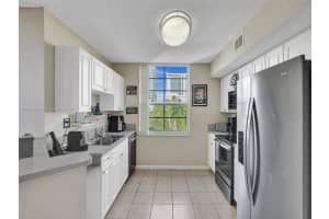 520 SE 5th Ave APT 1310, Fort Lauderdale, FL 33301, Sold 10/20/23