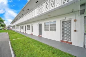 52 NE 204th St APT 9, Miami Gardens, FL 33179, Sold 03/01/24
