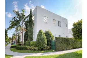 7449 NW 101 Ave, Doral, FL 33178, Sold 09/08/23