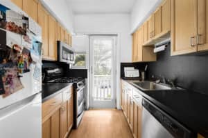 1840 James Ave, Miami Beach, FL 33139, Sold 11/01/23