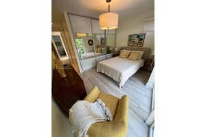 325 Meridian Ave APT 1, Miami Beach, FL 33139, Sold 10/16/23