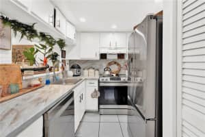 2075 SW 122nd Ave APT 313, Miami, FL 33175, Sold 10/13/23