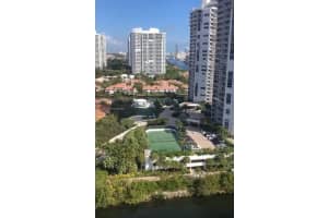 20505 E Country Club Dr APT 2132, Aventura, FL 33180, Sold 10/17/23