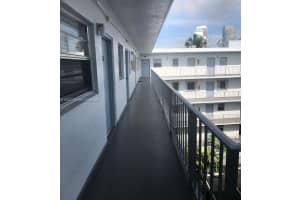 221 Meridian Ave APT 504, Miami Beach, FL 33139, Sold 02/23/24
