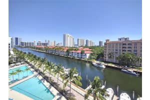 2950 NE 188th St APT 432, Aventura, FL 33180, Sold 02/16/24