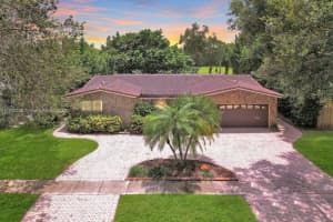 8900 SW 49th Ct, Cooper City, FL 33328, Sold 09/07/23