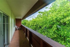 1205 Mariposa Ave APT 431, Coral Gables, FL 33146, Sold 10/17/23