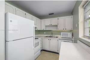 2600 SE Ocean Blvd k 12, Stuart, FL 34996, Sold 02/20/24