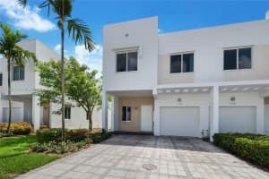 7149 NW 102nd Pl, Doral, FL 33178, Sold 09/28/23