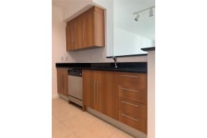 325 S Biscayne Blvd #3318, Miami, FL 33131, Sold 10/03/23