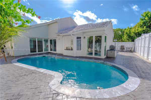 1086 SW 102nd Terrace, Pembroke Pines, FL 33025, Sold 10/27/23