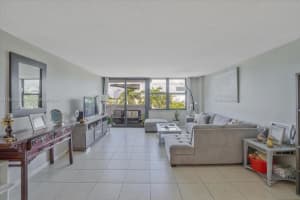 10101 E Bay Harbor Dr APT 402, Bay Harbor Islands, FL 33154, Sold 01/04/24