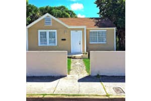 906 13th St, West Palm Beach, FL 33401, Sold 11/30/23