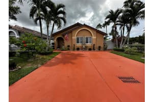 7698 NW 168th Terrace, Hialeah, FL 33015, Sold 10/25/23