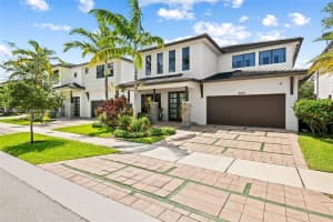 8854 NW 154th Terrace, Miami Lakes, FL 33018, Sold 11/14/23