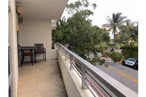 7700 Collins Ave 3, Miami Beach, FL 33141 - MLS#A11433468
