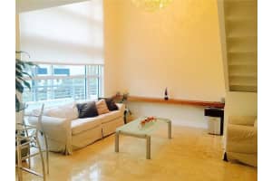 7700 Collins Ave 3, Miami Beach, FL 33141 - MLS#A11433468