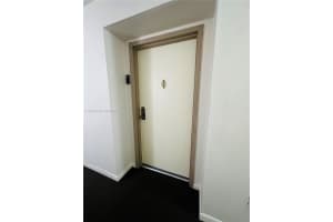 900 NE 195th St APT 214, Miami, FL 33179, Sold 10/10/23