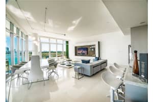 6101 Aqua Ave APT 701, Miami Beach, FL 33141, Sold 01/04/24