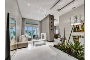 3636 Heron Ridge Ln, Weston, FL 33331, Sold 11/27/23