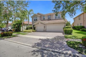 19341 Stonebrook St, Weston, FL 33332, Sold 04/03/24