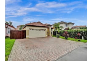 19650 NW 84th Ave, Hialeah, FL 33015, Sold 10/31/23