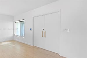 21200 NE 19th Ave, Miami, FL 33179, Sold 02/14/24