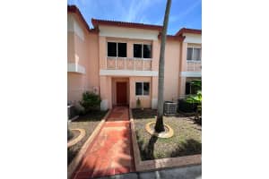 727 NW 208th Dr, Pembroke Pines, FL 33029, Sold 10/03/23