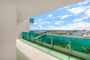 900 Biscayne Bay, 900 Biscayne Blvd APT 5002, Miami, FL 33132, Sold 11/15/23