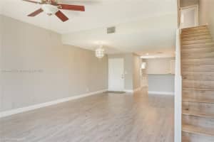 1207 Presidio Dr, Weston, FL 33327, Sold 09/22/23