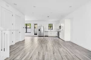 20915 NW 1st Ct, Pembroke Pines, FL 33029, Sold 12/14/23