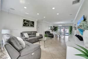 224 S 57th Terrace, Hollywood, FL 33023, Sold 10/02/23