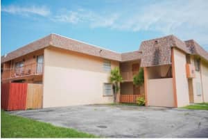 840 SW 129th Pl APT 103, Miami, FL 33184, Sold 10/12/23