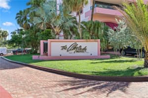 5225 Collins Ave, Miami, FL 33140, Sold 11/06/23