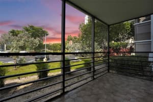 20400 W Country Club Dr APT 116, Aventura, FL 33180, Sold 10/03/23