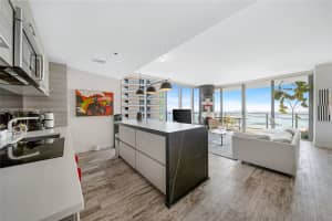 650 NE 32nd St #4407, Miami, FL 33137, Sold 12/01/23