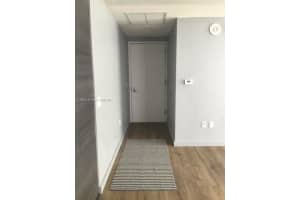 151 SE 1st St Apt 810, Miami, FL 33131, Sold 03/19/24