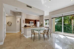 20000 E Country Club Dr APT 401, Aventura, FL 33180, Sold 09/15/23