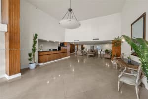2457 Collins Ave APT 306, Miami Beach, FL 33140, Sold 12/06/23