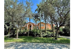 168 Paloma Dr, Coral Gables, FL 33143, Sold 10/16/23